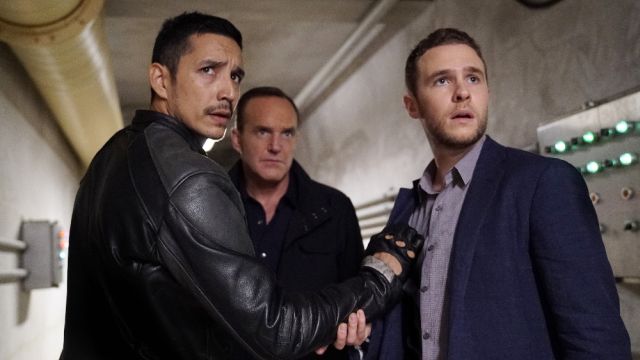 GABRIEL LUNA, CLARK GREGG, IAIN DE CAESTECKER