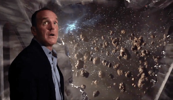 Clark-Gregg-agents-of-s.h.i.e.l.d.-5.01-orientation-part-1-600x350